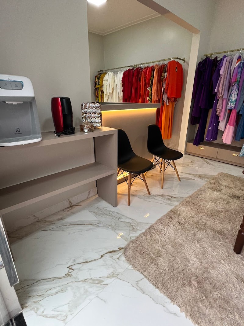 Laufer Showroom Kids
