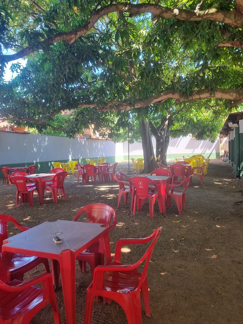 Mangueiras Bar e Petisqueria